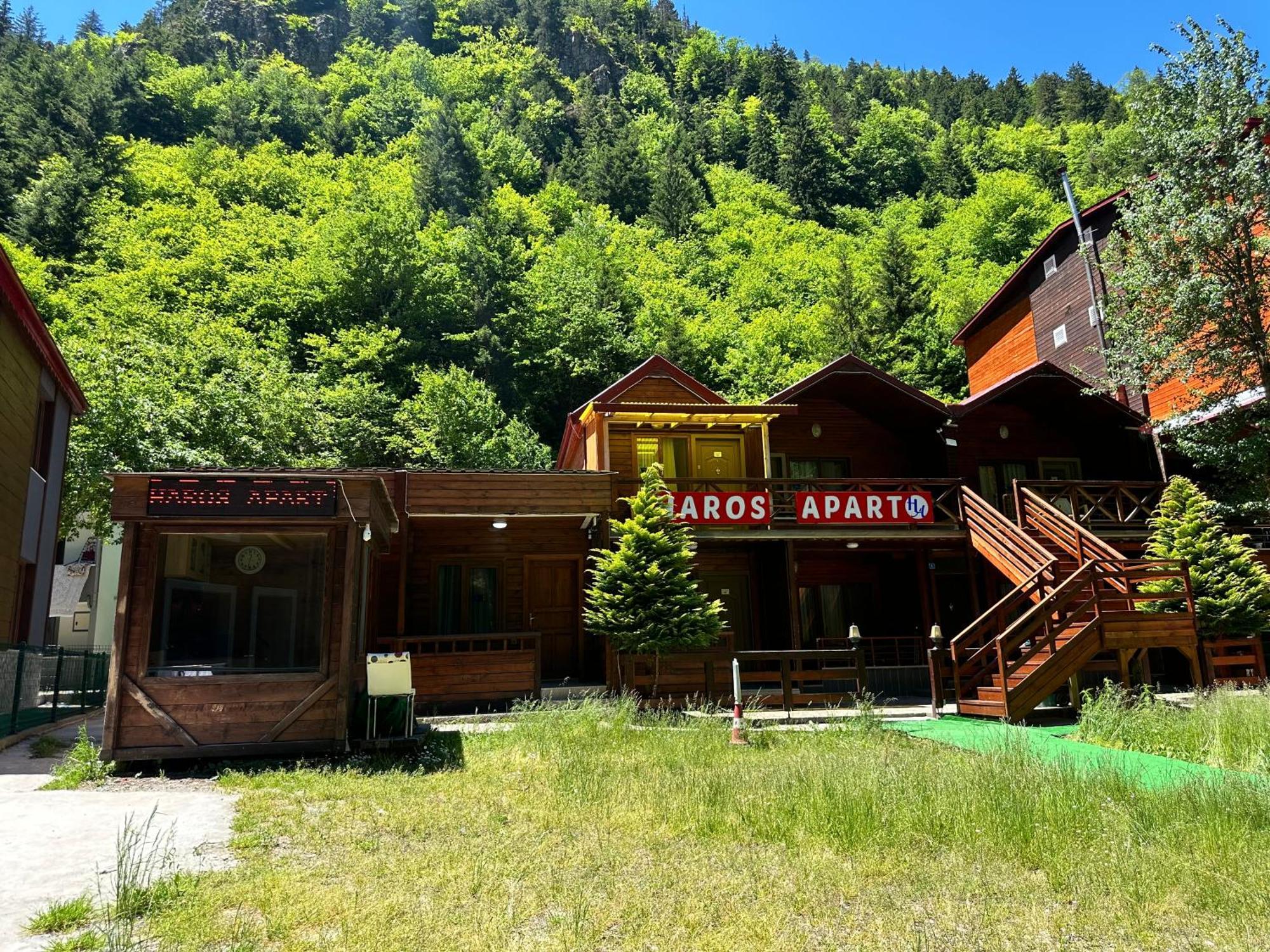 Haros Apartment